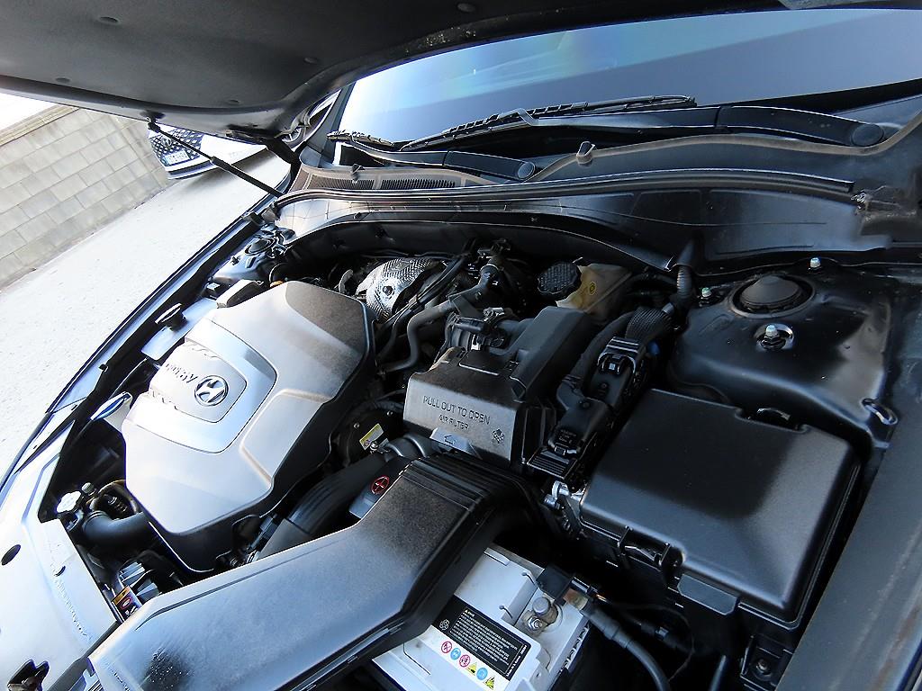 HYUNDAI Grandeur 2017 Negro - Importación desde Corea - HF Imports Iquique - Foto 19