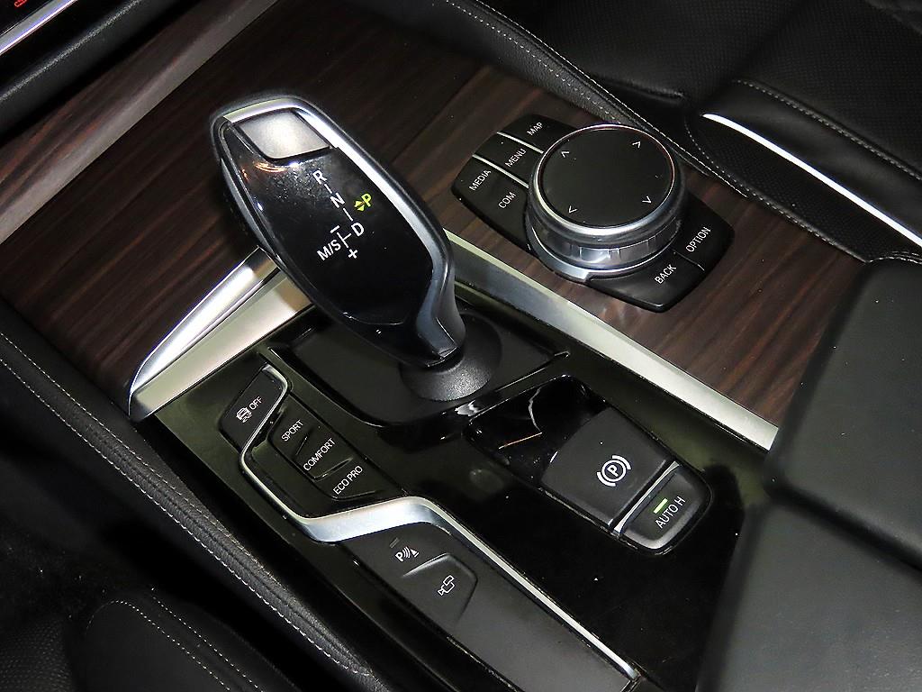 BMW 5 Series - Vista 12