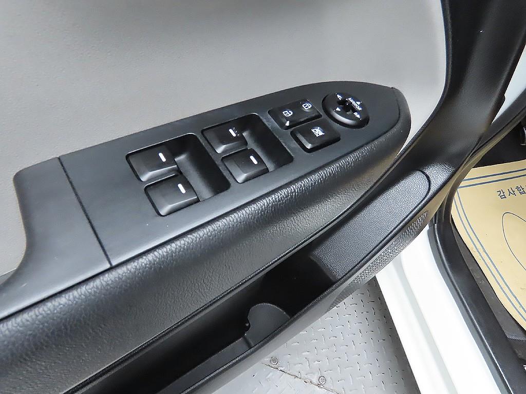 KIA Ray 2017 Blanco - Importación desde Corea - HF Imports Iquique - Foto 12