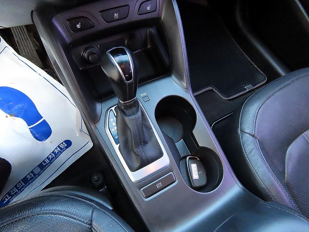 HYUNDAI Tucson - Vista 10