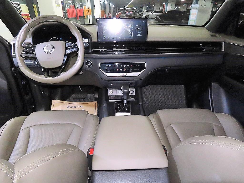 Ssangyong Rexton - Vista 10