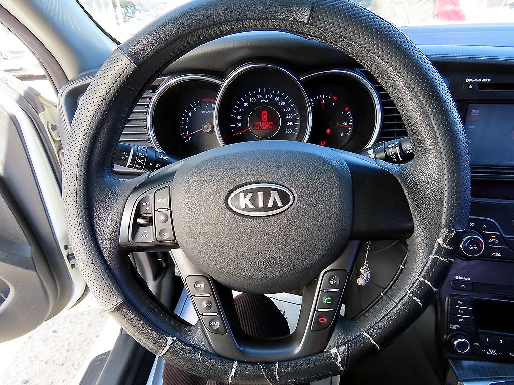 KIA K5 - Vista 8