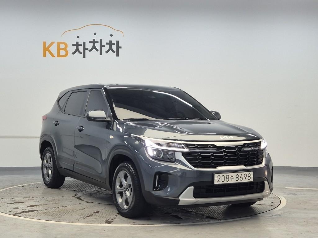 KIA Seltos - Vista 4