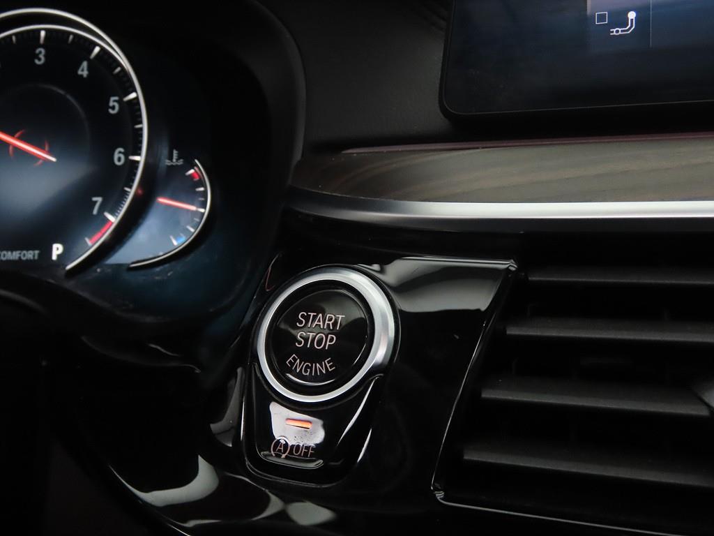 BMW 5 Series 2017 Gris - Importación desde Corea - HF Imports Iquique - Foto 13