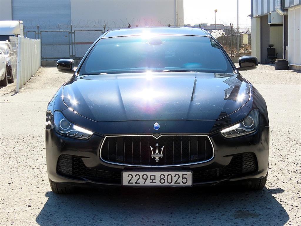 Maserati Ghibli 2015 Negro - Importación desde Corea - HF Imports Iquique - Foto 1