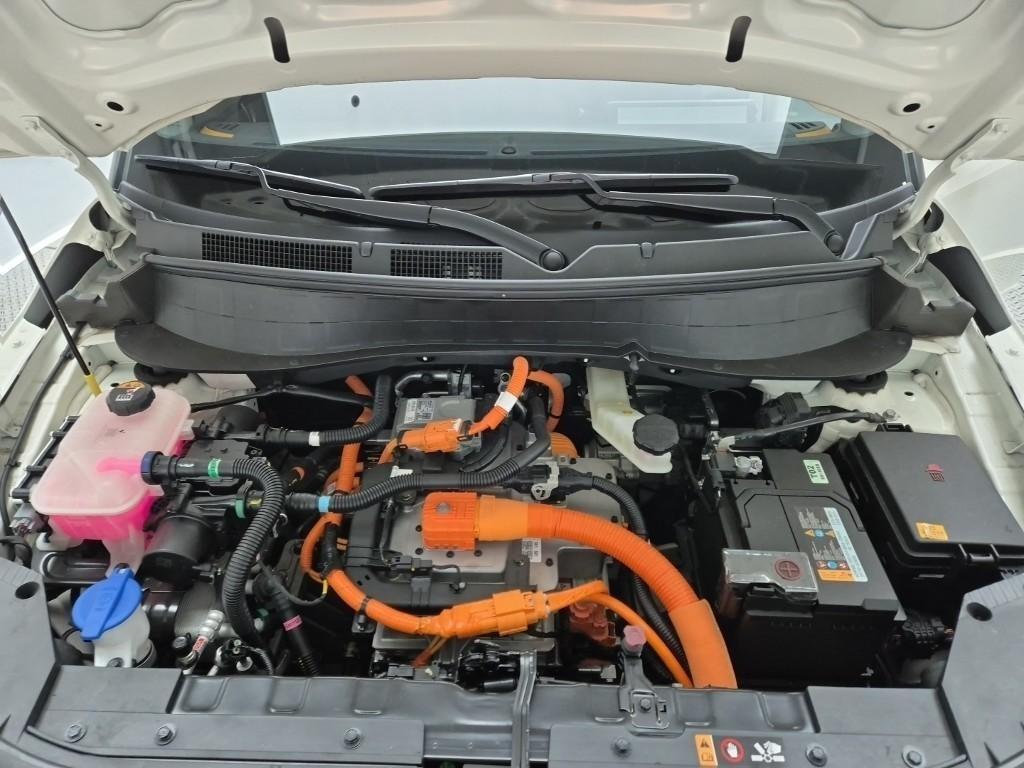 HYUNDAI Casper - Vista 5