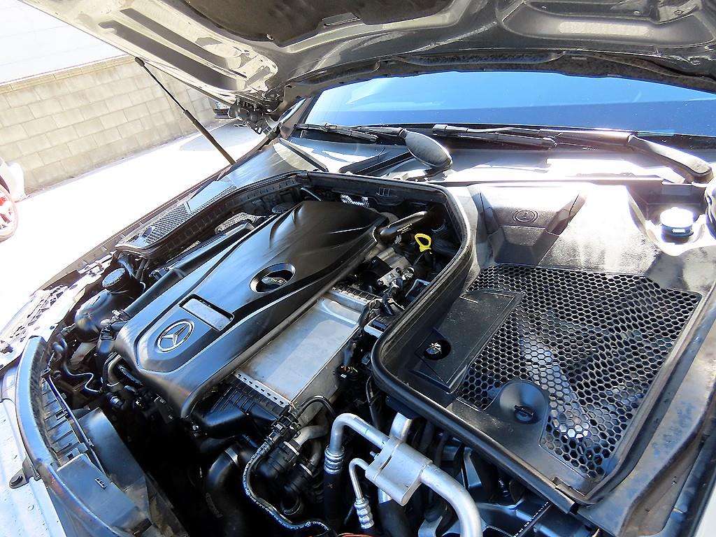 Mercedes Benz C Class 2017 Gris - Importación desde Corea - HF Imports Iquique - Foto 14