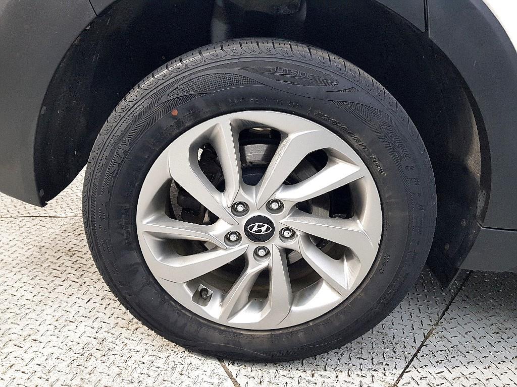 HYUNDAI Tucson 2017 Blanco - Importación desde Corea - HF Imports Iquique - Foto 20
