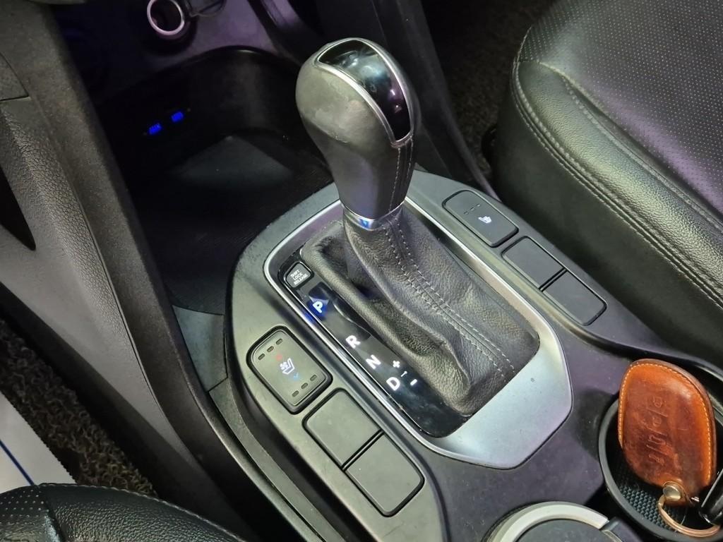 HYUNDAI Santa Fe - Vista 8