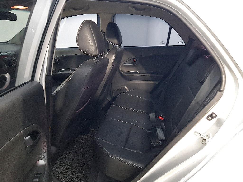 KIA Morning - Vista 9