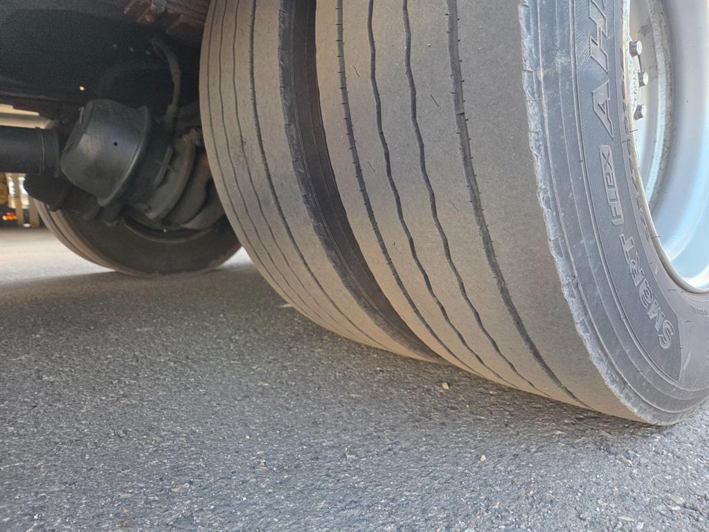 medium and large cargo truck 2023 Blanco - Importación desde Corea - HF Imports Iquique - Foto 17