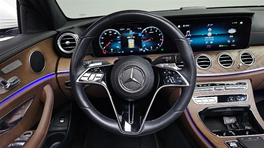 Mercedes Benz E class 2021 Blanco - Importación desde Corea - HF Imports Iquique - Foto 13