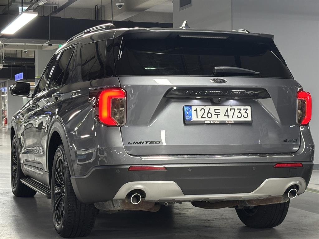 Ford Explorer - Vista 4