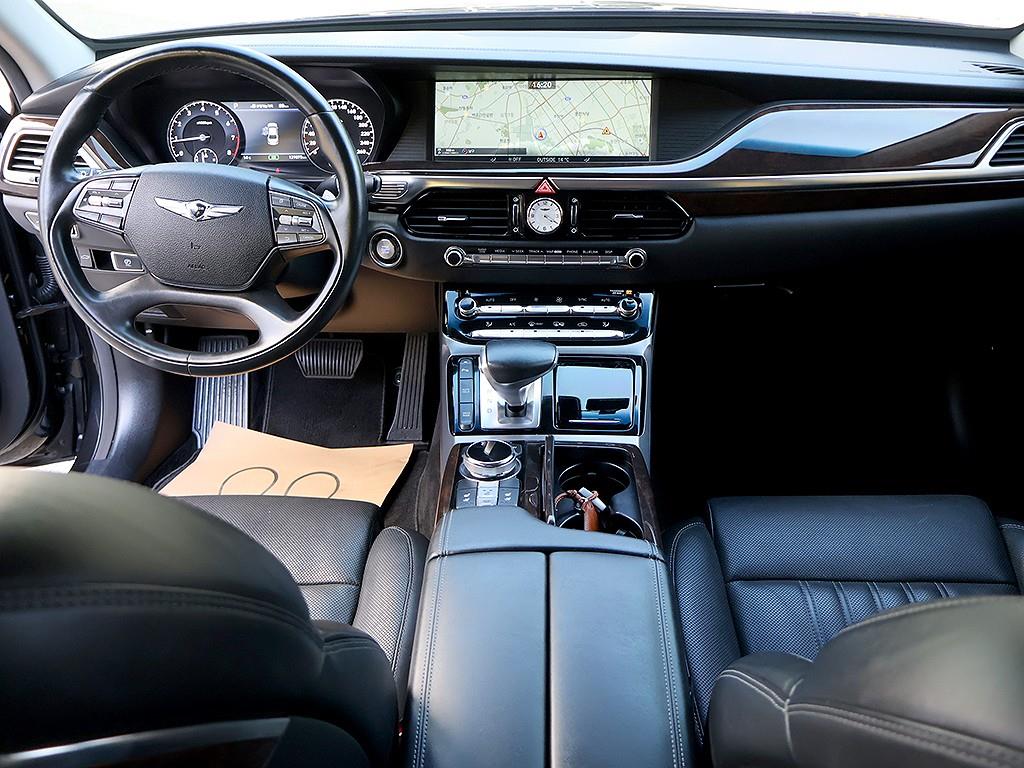 Genesis EQ900 - Vista 9