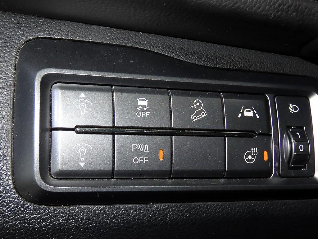 Ssangyong Tivoli 2022 Blanco - Importación desde Corea - HF Imports Iquique - Foto 14