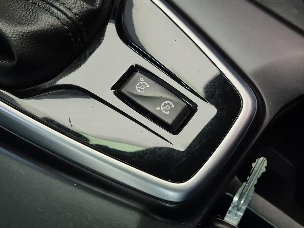 SAMSUNG QM6 2017 Blanco - Importación desde Corea - HF Imports Iquique - Foto 15