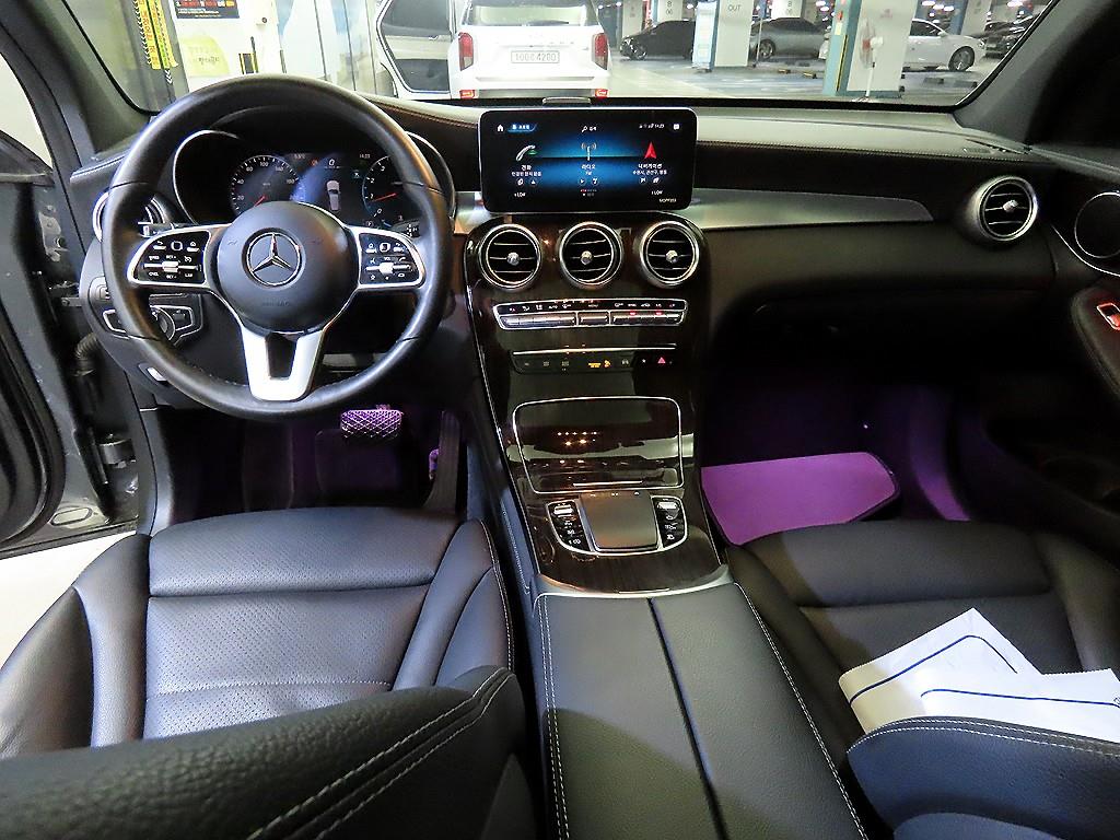 Mercedes Benz GLC Class - Vista 10