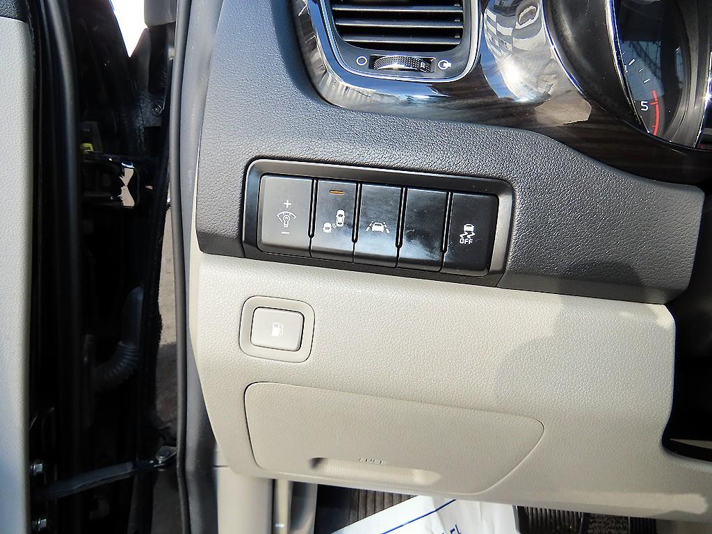 KIA Carnival 2019 Negro - Importación desde Corea - HF Imports Iquique - Foto 13