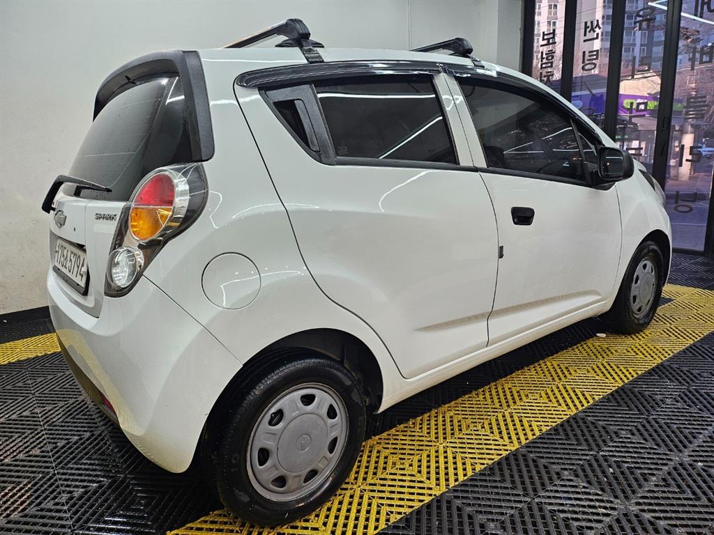 Chevrolet Spark - Vista 6