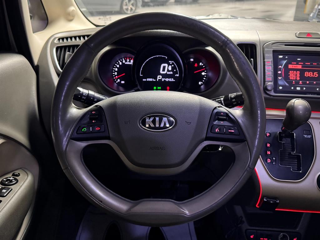 KIA Ray - Vista 8