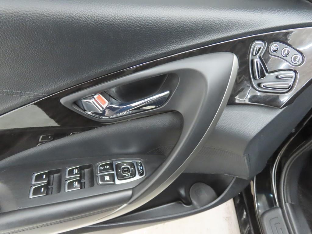 HYUNDAI Grandeur - Vista 9