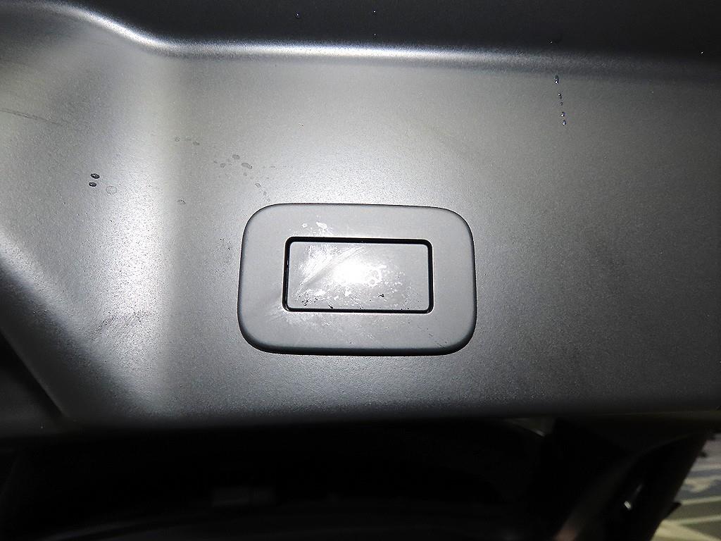 Land Rover Range Rover Bike 2024 Café - Importación desde Corea - HF Imports Iquique - Foto 15