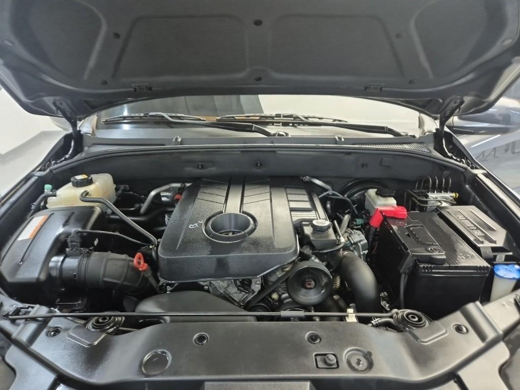 Ssangyong Korando - Vista 5