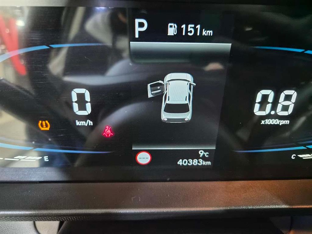 HYUNDAI Casper - Vista 9