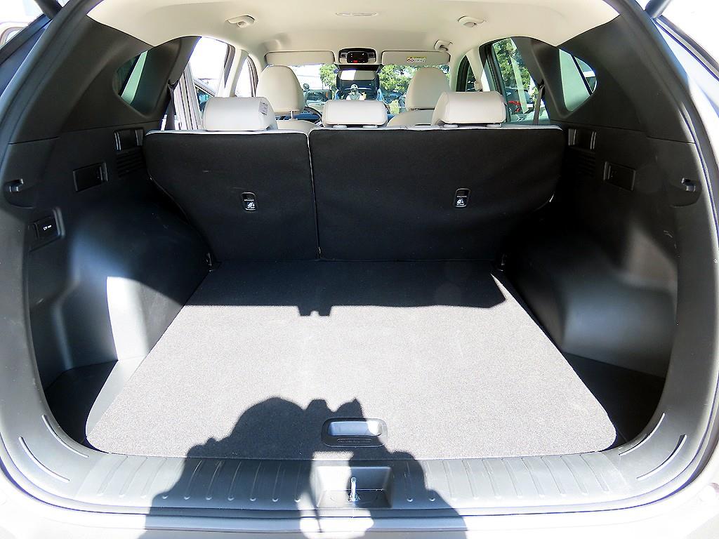 HYUNDAI Tucson 2024 Gris - Importación desde Corea - HF Imports Iquique - Foto 17