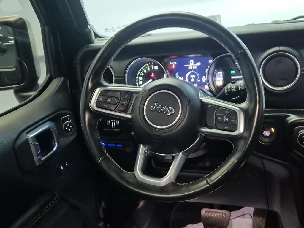 Jeep Wrangler - Vista 9