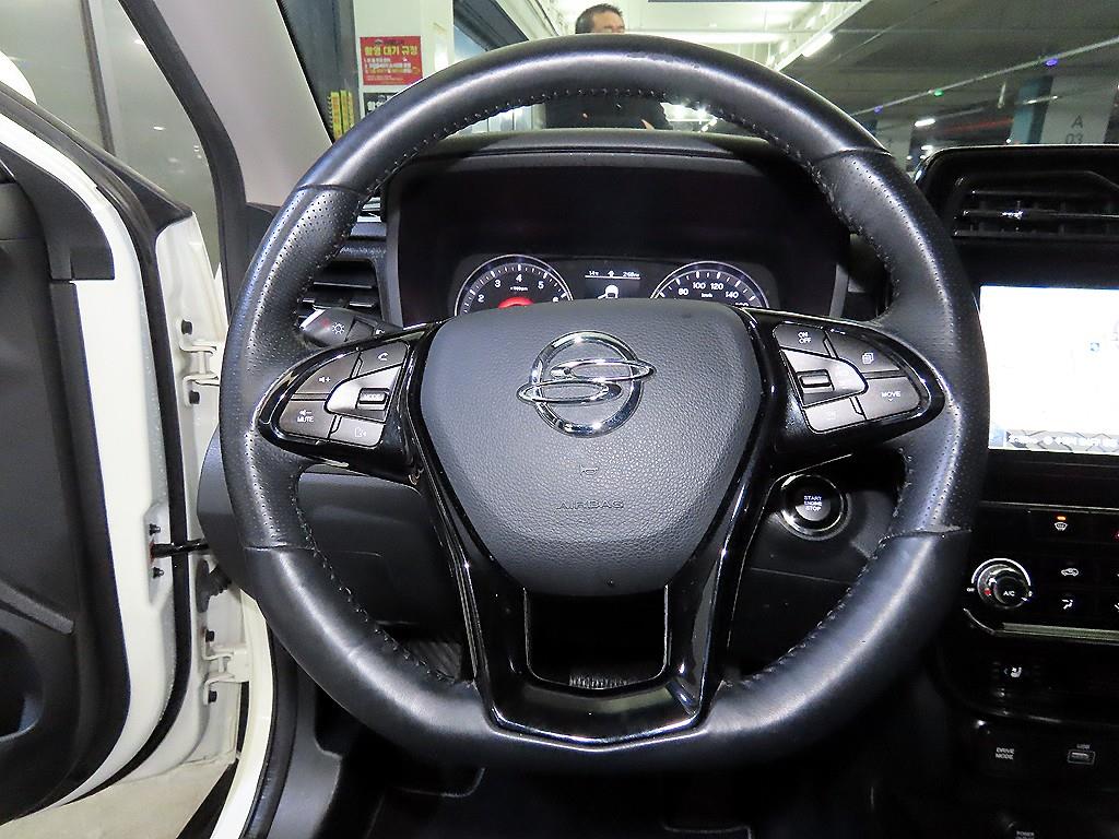 Ssangyong Tivoli - Vista 8