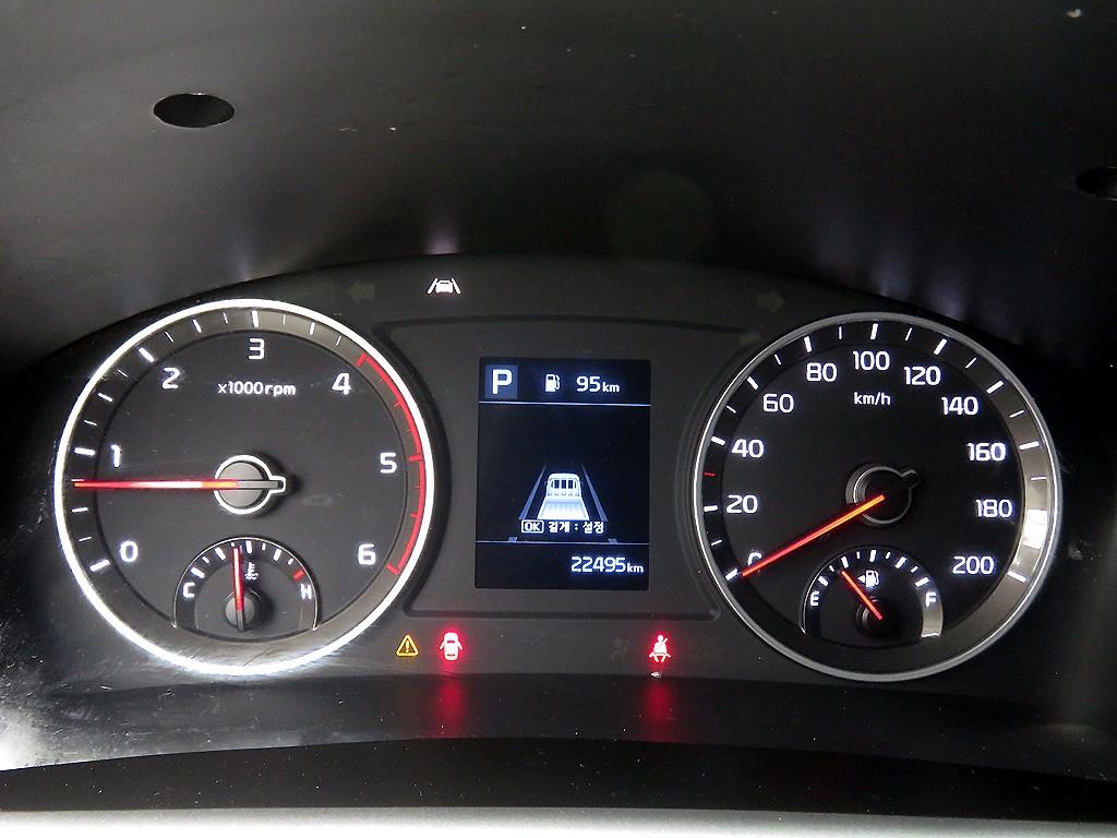 Small Truck Normal Box(High Deck) 2025 Blanco - Importación desde Corea - HF Imports Iquique - Foto 13