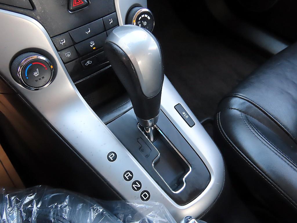 Chevrolet Cruise - Vista 10