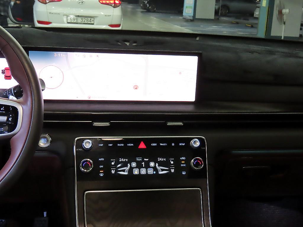 Genesis GV80 - Vista 11