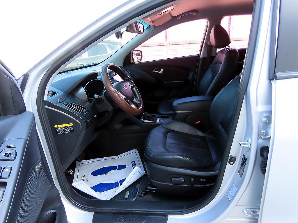 HYUNDAI Tucson - Vista 5