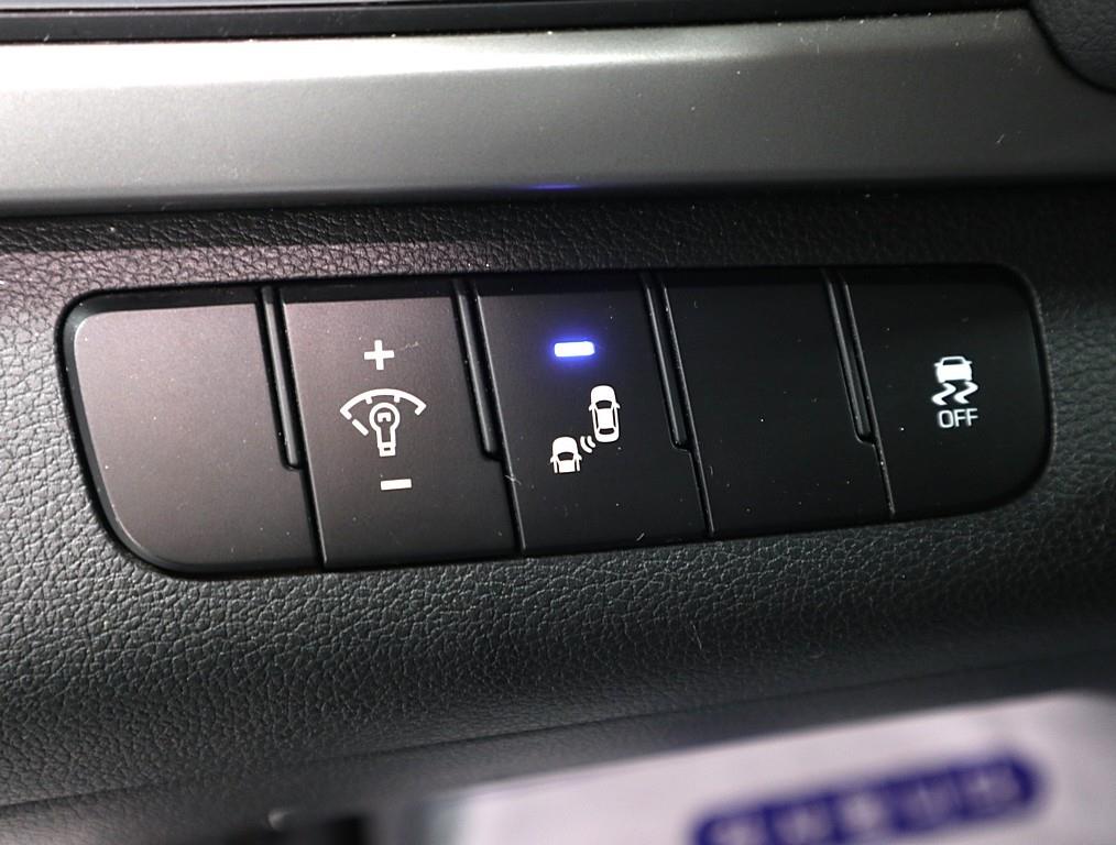 HYUNDAI Avante 2017 Blanco - Importación desde Corea - HF Imports Iquique - Foto 17