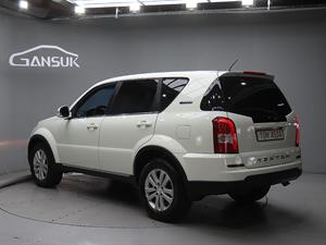 Ssangyong Rexton - Vista 6