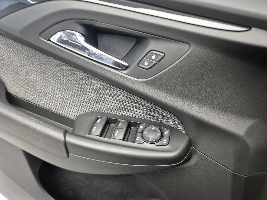 Chevrolet Trail Blazer 2021 Gris - Importación desde Corea - HF Imports Iquique - Foto 18