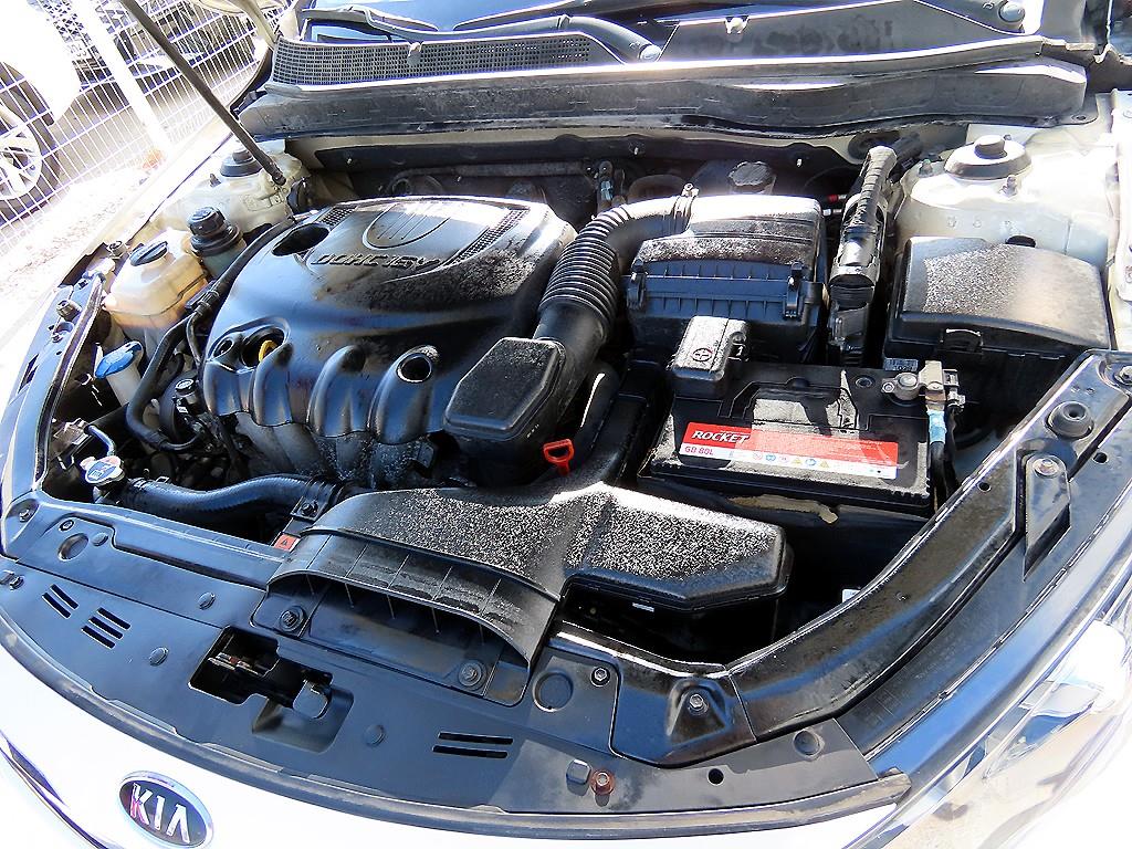 KIA K5 2011 Blanco - Importación desde Corea - HF Imports Iquique - Foto 19