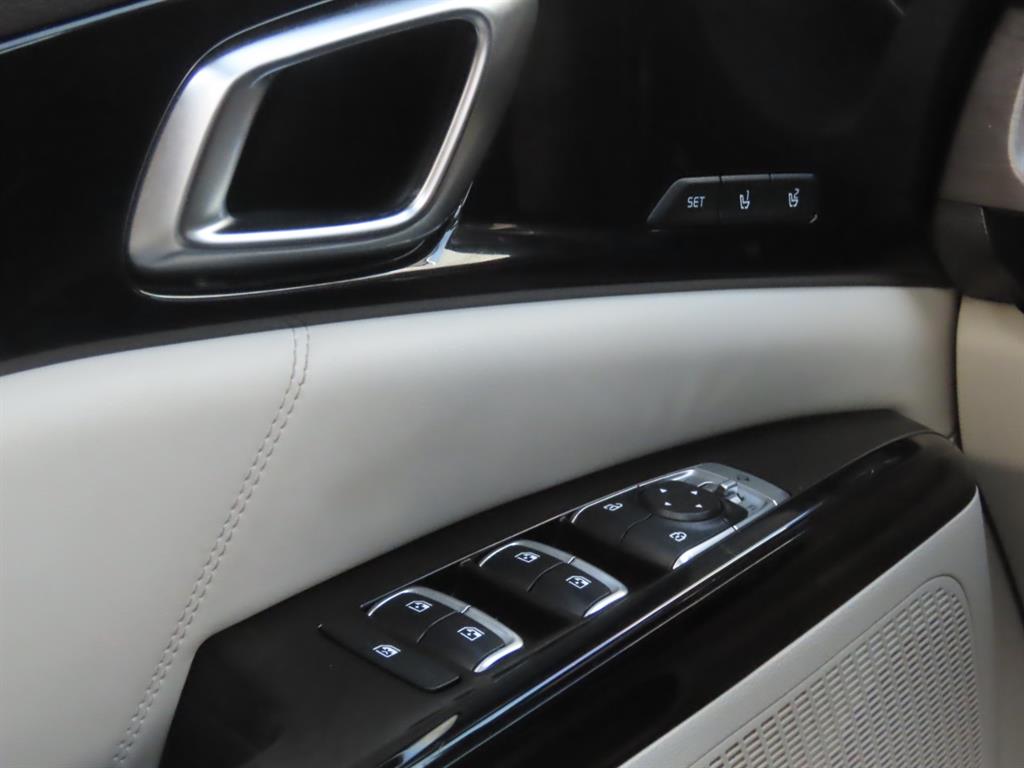 KIA Carnival 2023 Blanco - Importación desde Corea - HF Imports Iquique - Foto 13