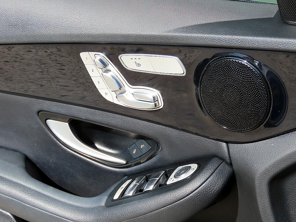 Mercedes Benz C Class - Vista 11