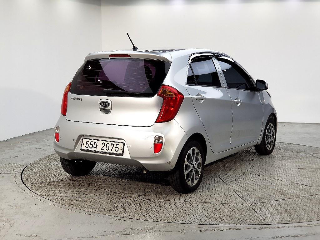 KIA Morning - Vista 4