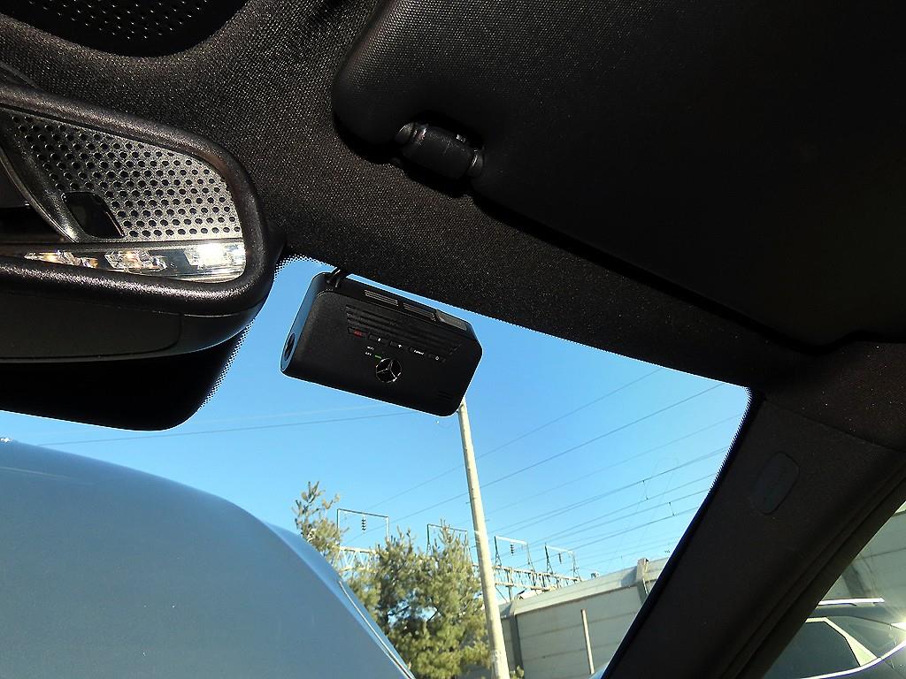 Mercedes Benz C Class - Vista 10