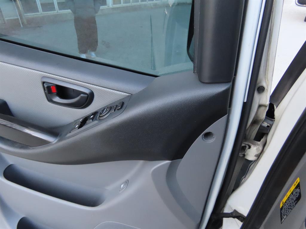 HYUNDAI Starex 2017 Blanco - Importación desde Corea - HF Imports Iquique - Foto 11