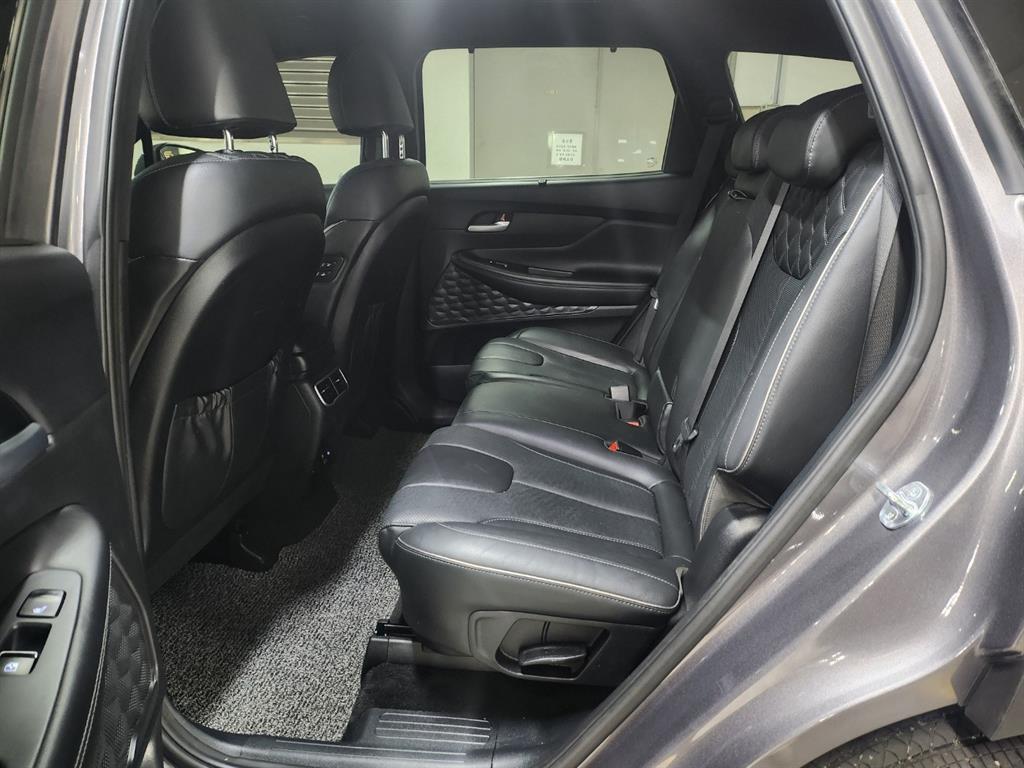 HYUNDAI Santa Fe - Vista 7