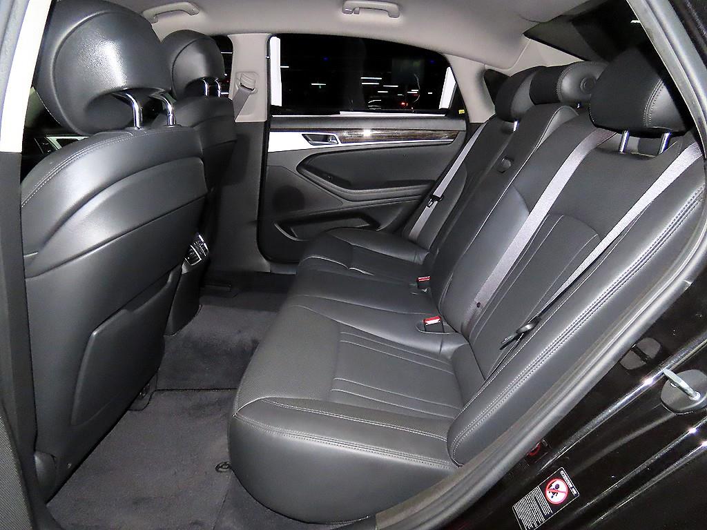 Genesis G80 - Vista 7