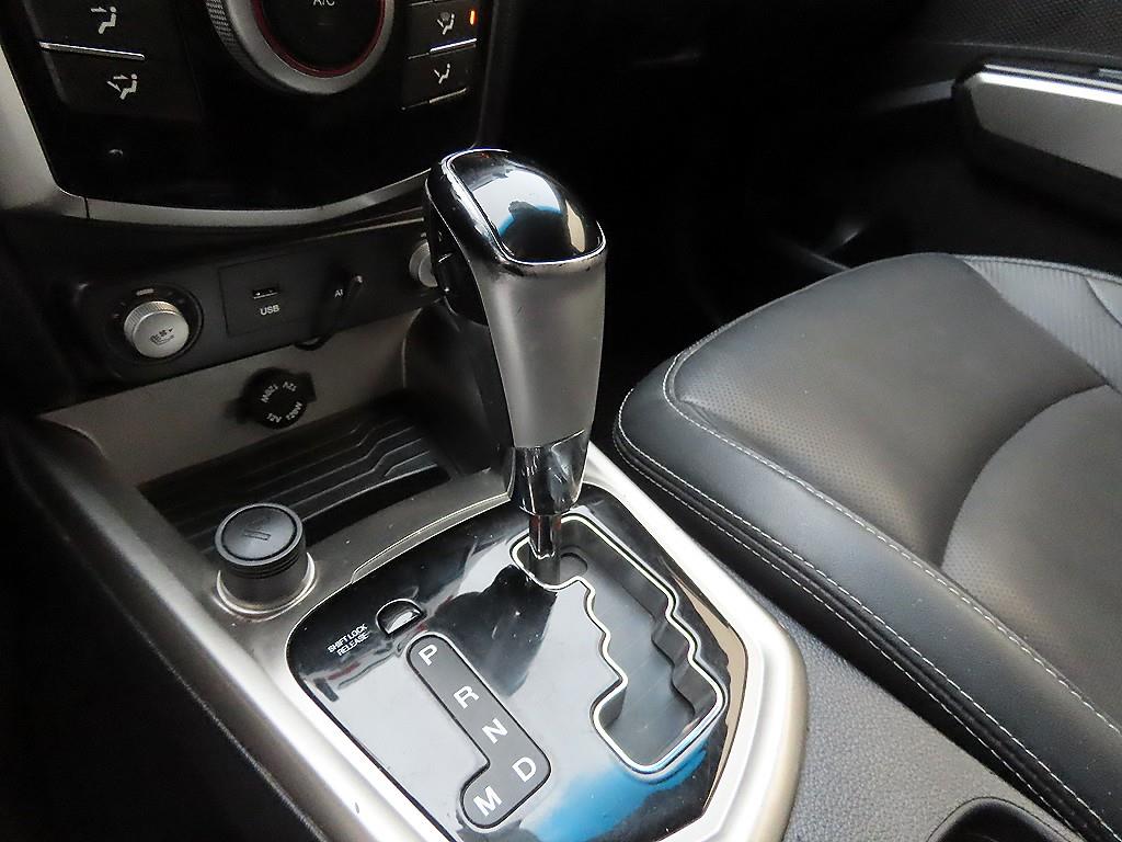 Ssangyong Tivoli - Vista 11