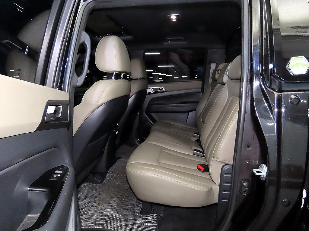 Ssangyong Rexton - Vista 7