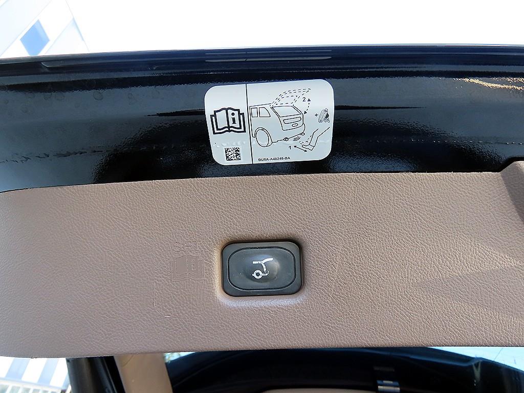 Lincoln MKX 2018 Negro - Importación desde Corea - HF Imports Iquique - Foto 17