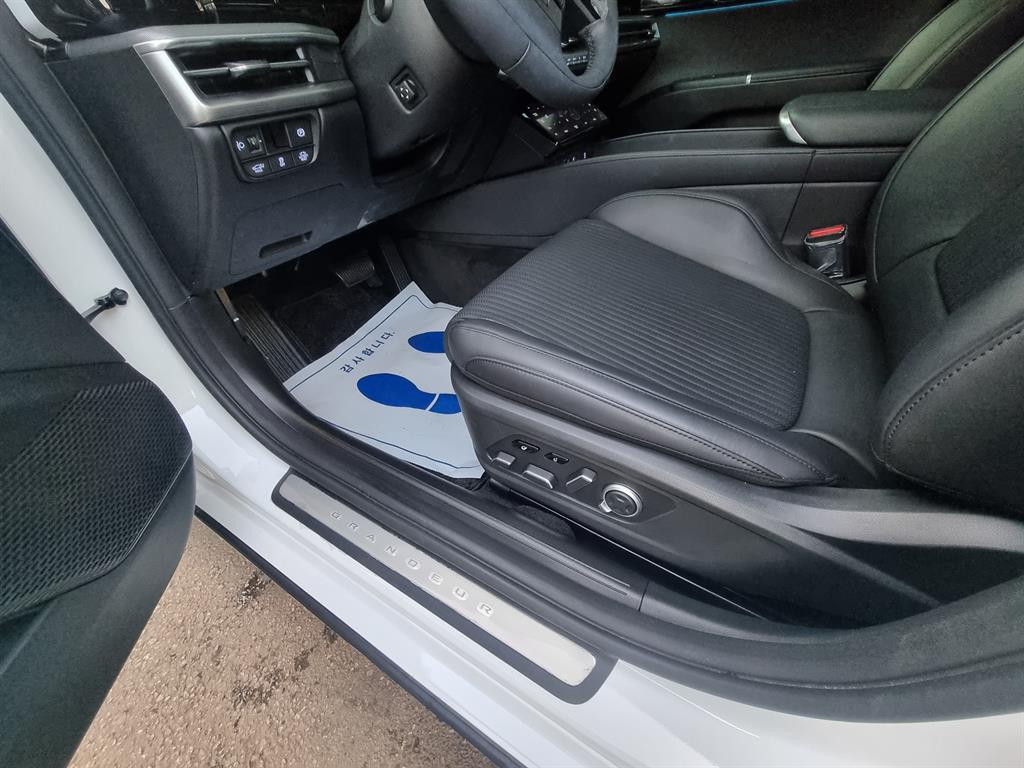 HYUNDAI Grandeur 2024 Blanco - Importación desde Corea - HF Imports Iquique - Foto 14